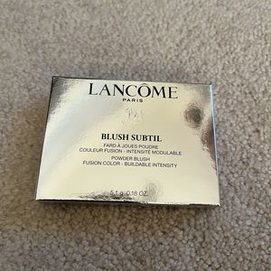Lancôme's Blush Subtil Oil-Free Powder Blush
